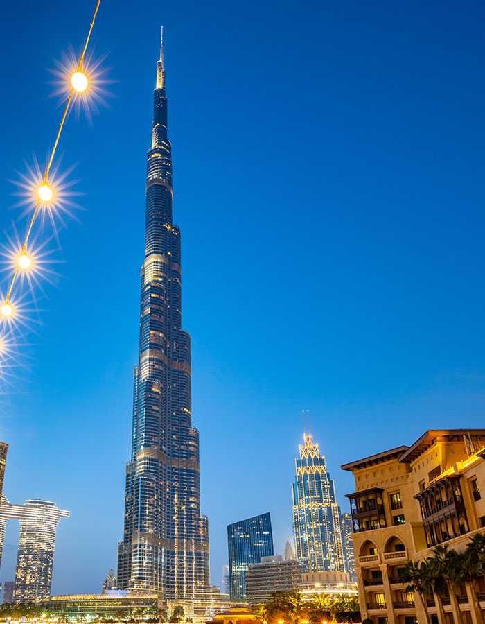 burj-khalifa-at-night-dubai-uae-WGWA93D